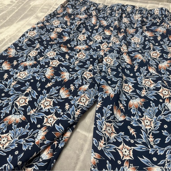 Max Studio London Navy Nigella Blooms Wide Leg Womens Pant w/pockets - Picture 2 of 9